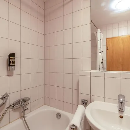 Kuschelnester Und Ferienwohnung Chiemseeglück Mit Wunderschönem Chiemseeblick